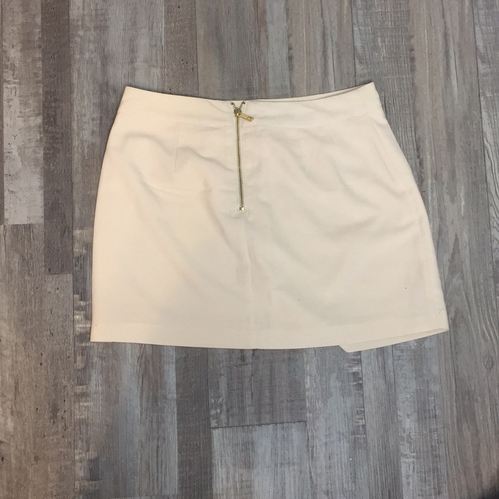 Skirt - Picture 2 of 2